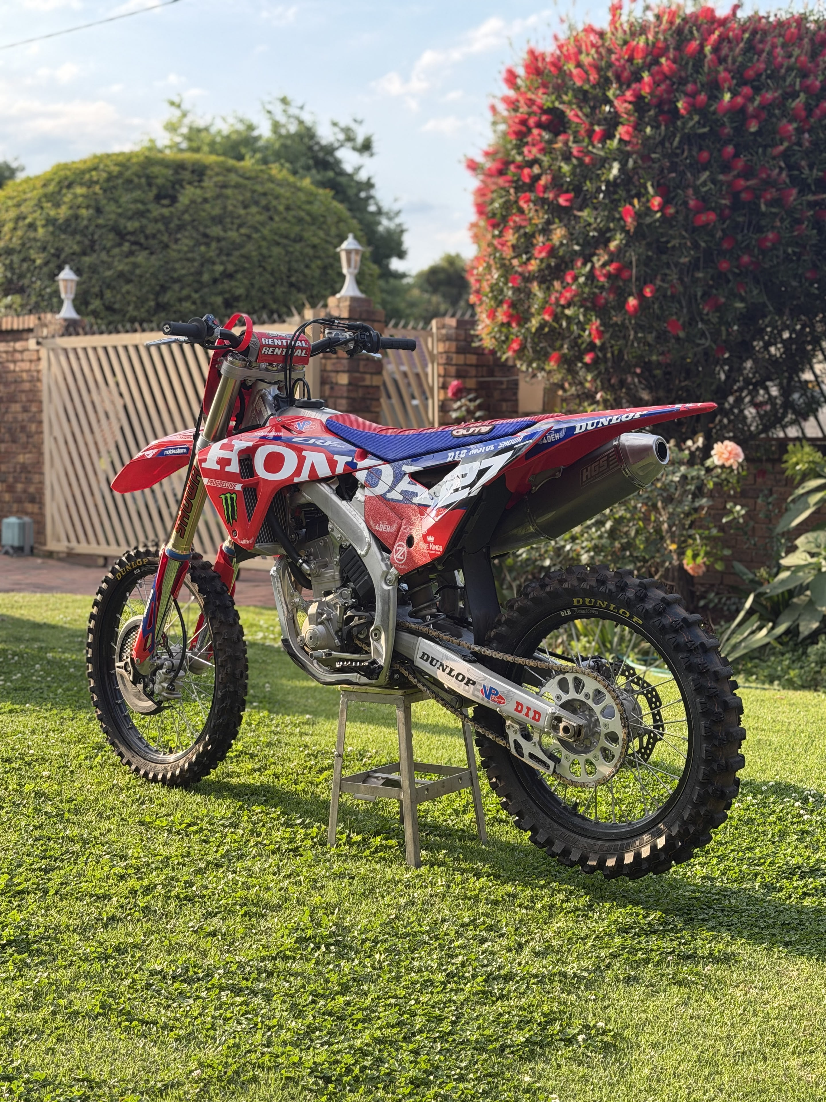 A young talented South African 16 year old🇿🇦 On a Honda crf250r 2026